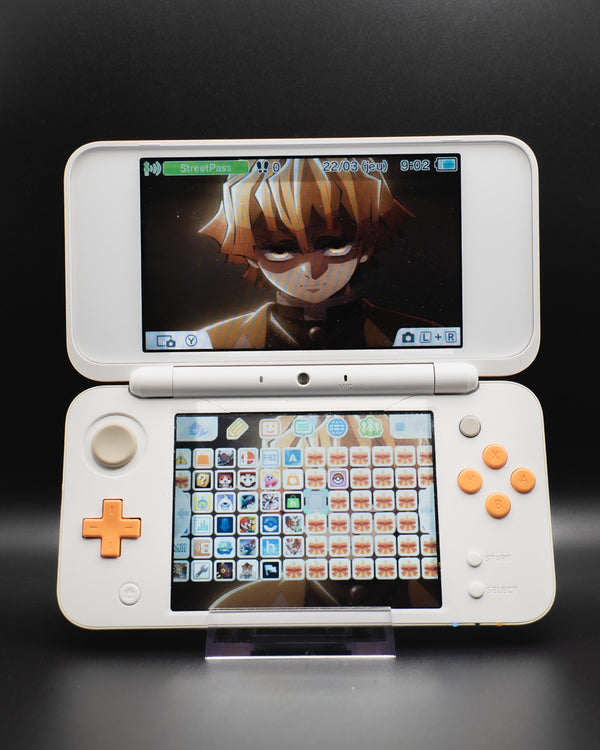New 2DS XL Jaune Grade B reconditionnée par Yochamida — vue de face