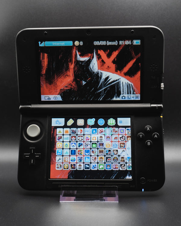 3DS XL Rouge Grade S reconditionnée par Yochamida — vue de face