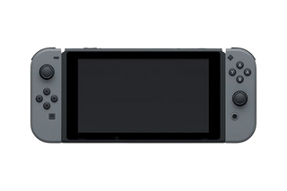 Switch console / Joy-Con included