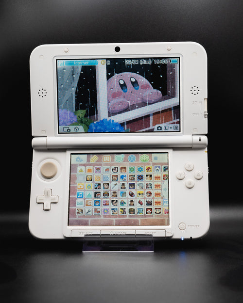 3DS XL Rose Grade A reconditionnée par Yochamida — vue de face